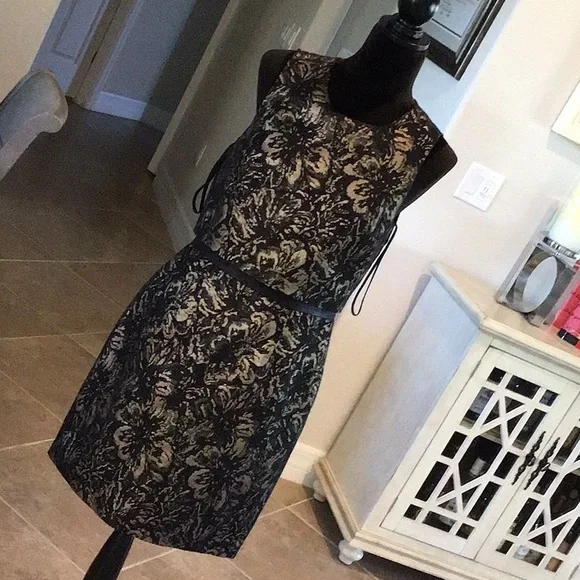 Cynthia Steffe | Dresses | Cynthia Steffe Blackgold Jacquard Dress Back Zip  Sleeveless Size 6 | Poshmark